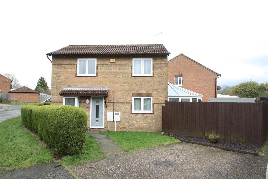 Hexham Gardens, Bletchley, Milton Keynes 3 bed detached house £330,000