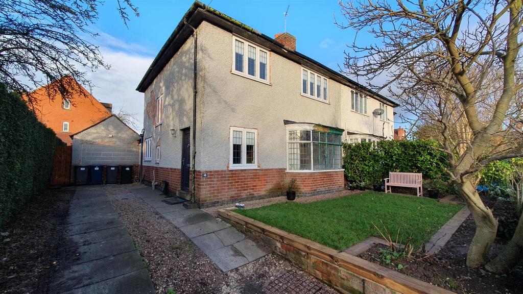 Cherry Street, Bingham 4 bed semidetached house £465,000