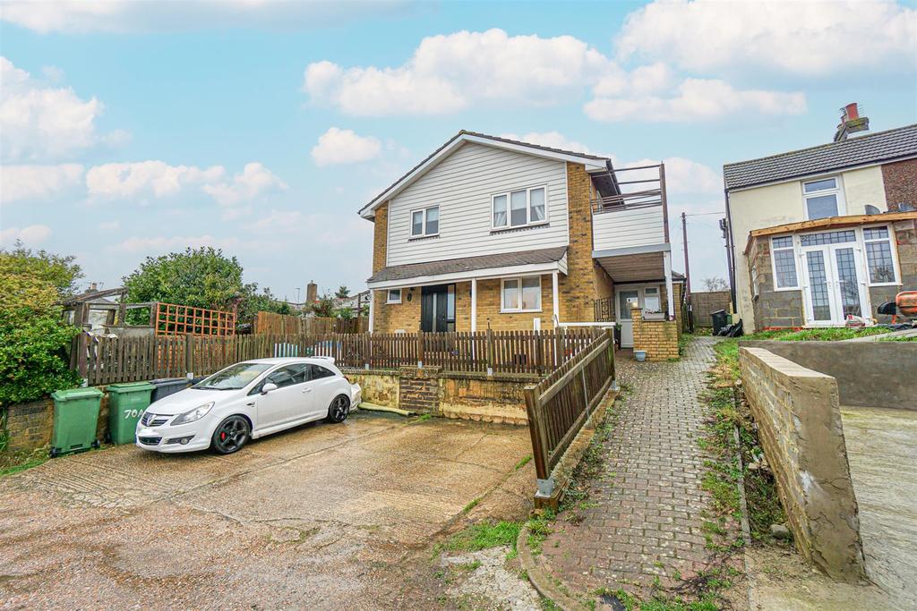Rye Road, Hastings 4 bed detached house for sale £420,000
