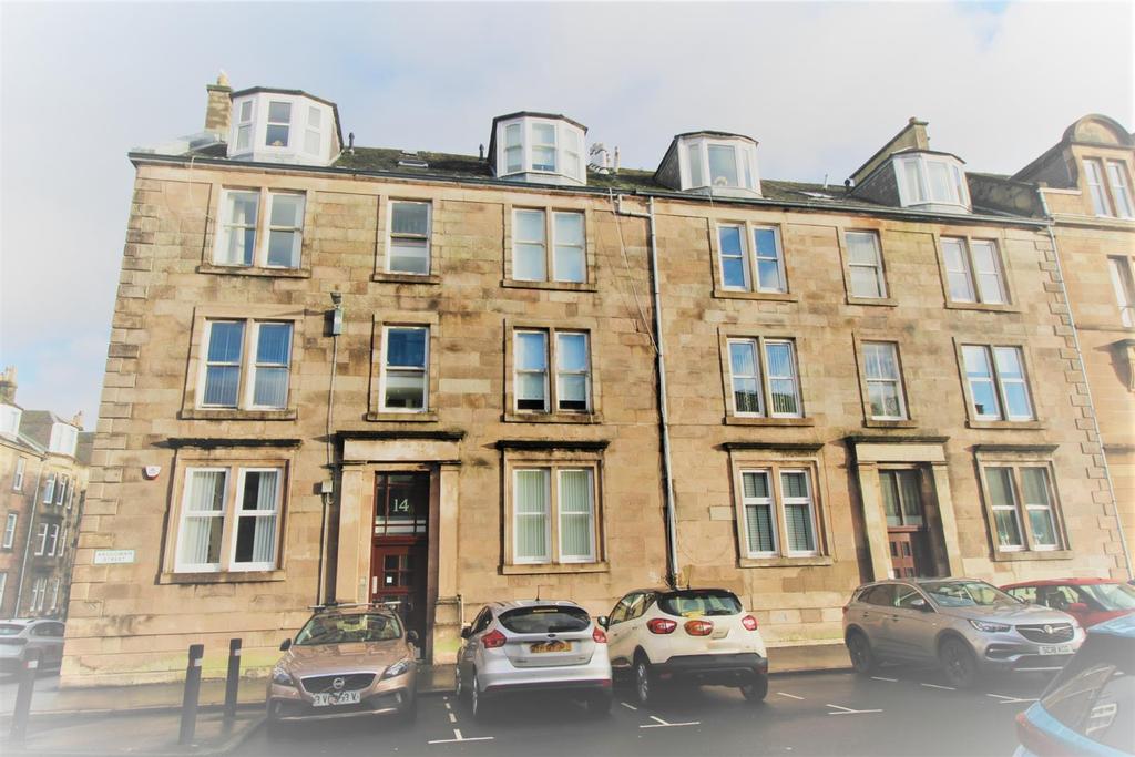 Ardgowan Street, Greenock 1 bed flat £425 pcm (£98 pw)
