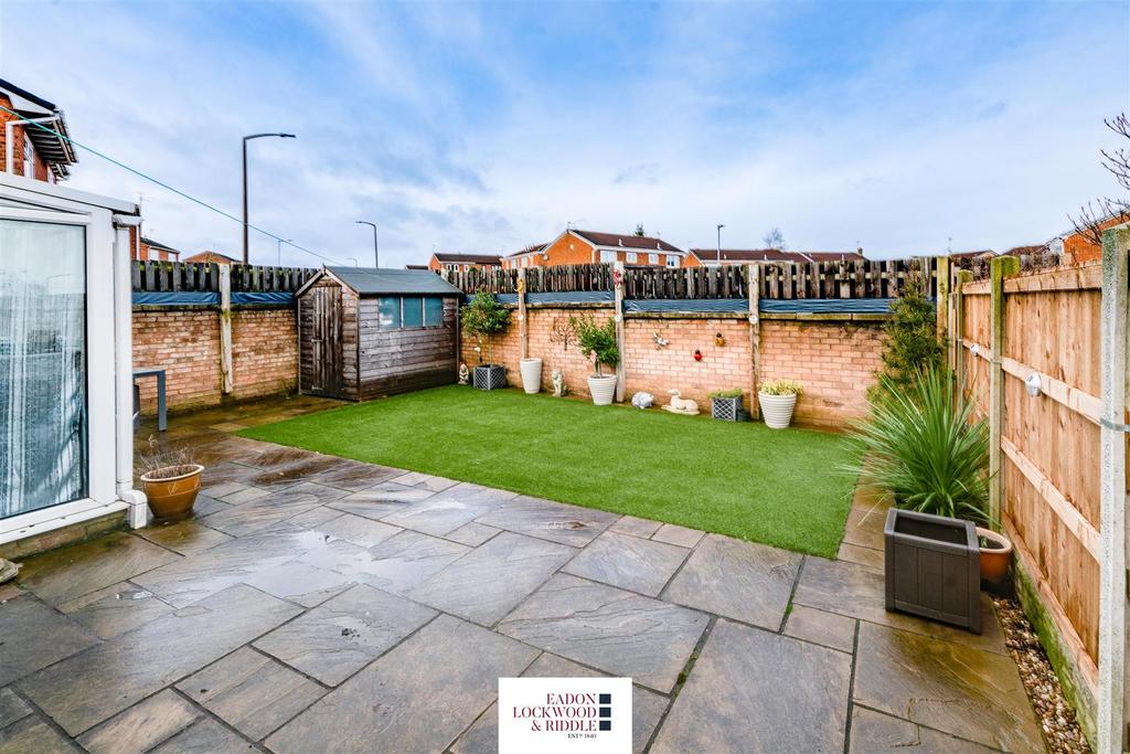 Rear Garden 1.jpg