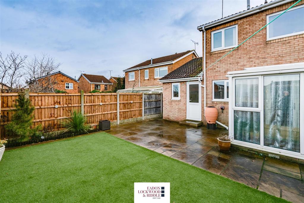 Rear Garden 2.jpg