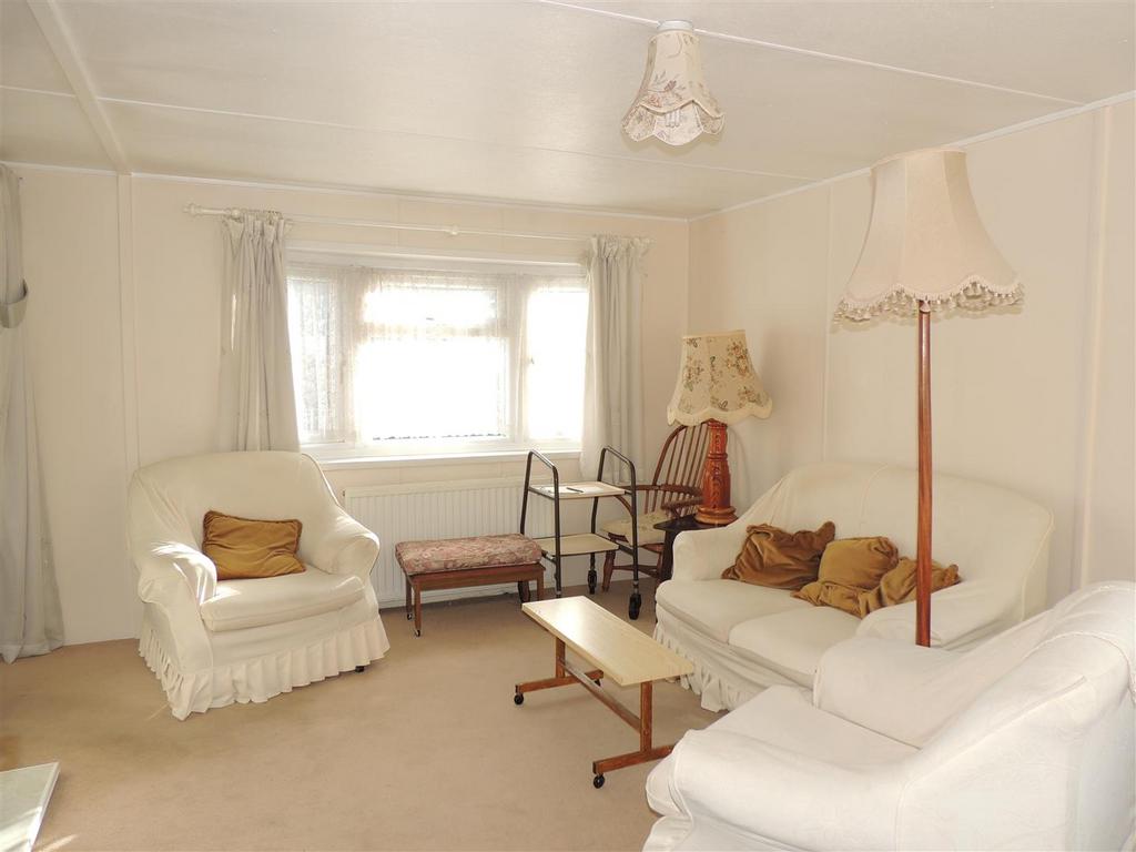 Kingsway Park, Tower Lane, Warmley, Bristol 2 bed park home for sale