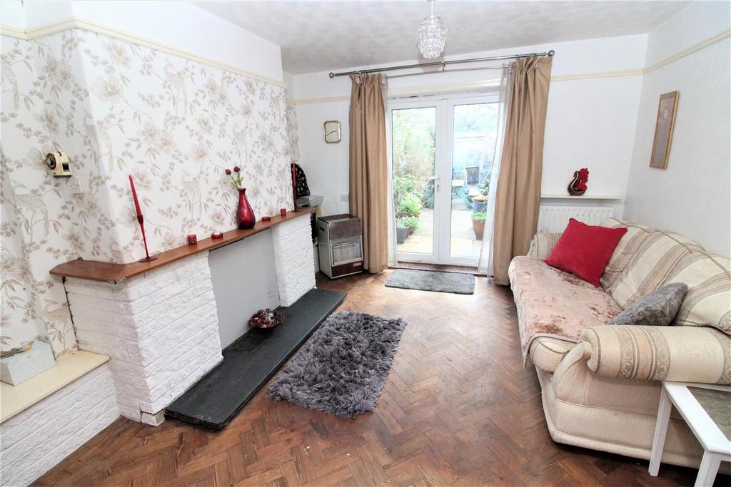 Bodwyn Park, Chester Road, Gresford... 3 bed semidetached house £200,000
