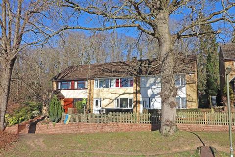 120 Brambletye Park Road, Redhill, RH1 6EJ