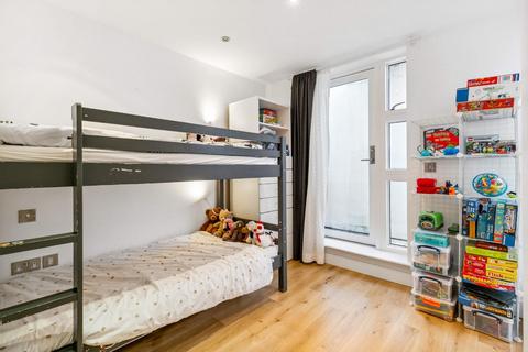 1 Gerards Place, London, SW4 7AZ