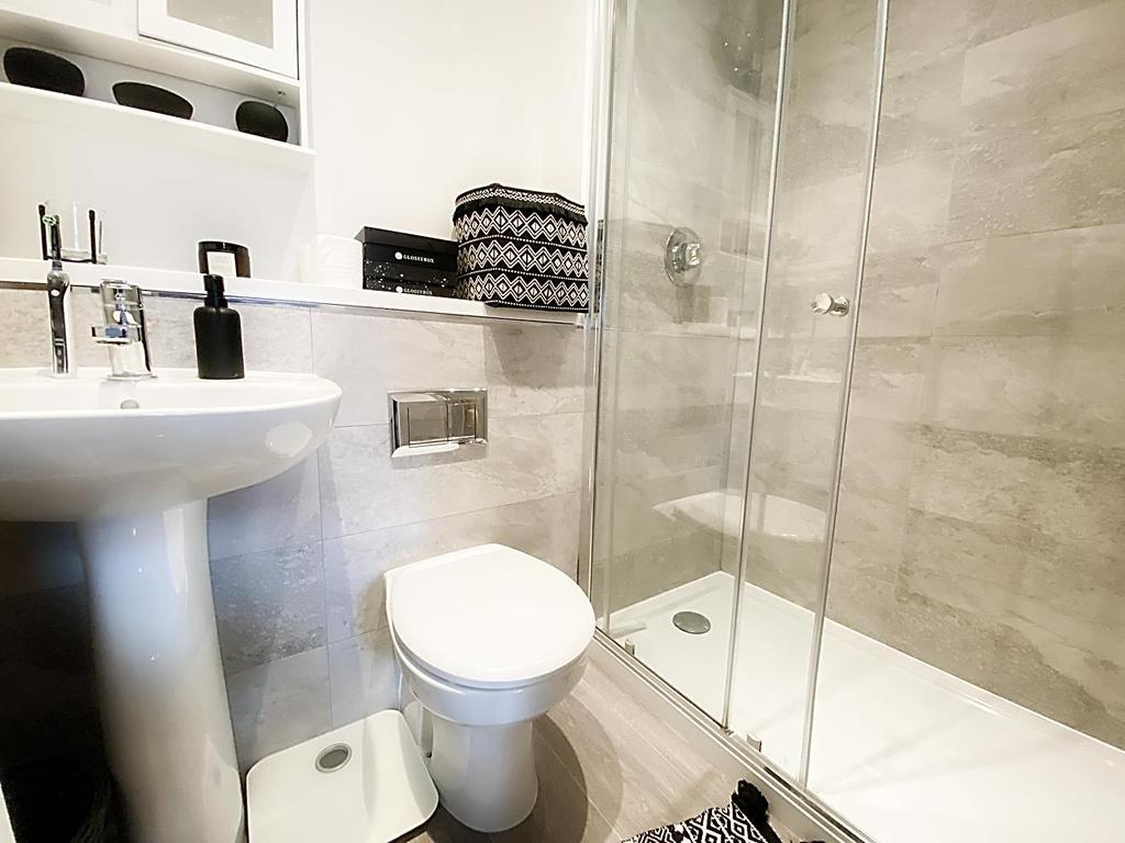 En-Suite Shower Room