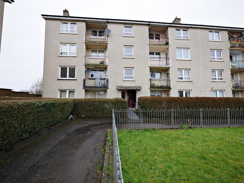 Croy Place, Glasgow 2 bed flat £675 pcm (£156 pw)