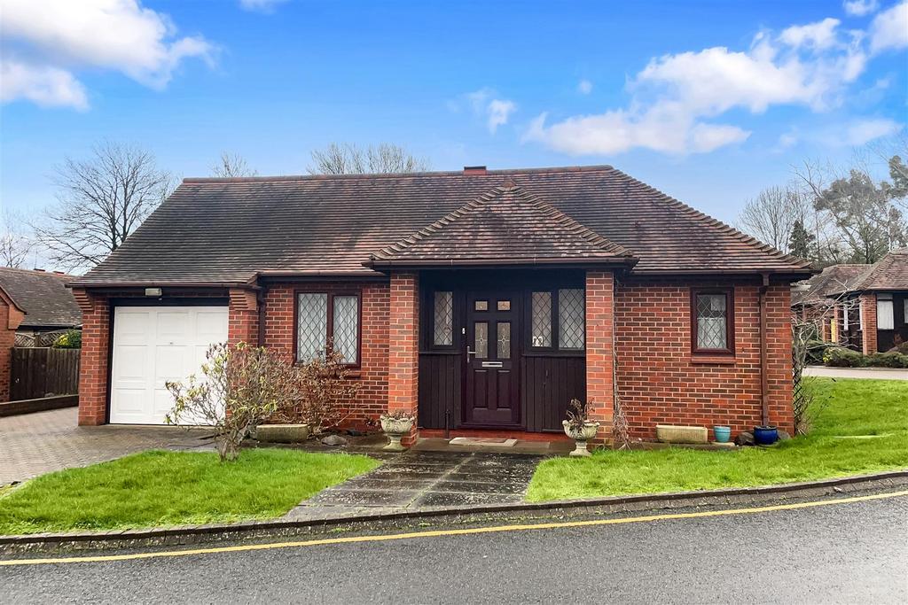 The Galliards, Gibbet Hill, Coventry 2 bed detached bungalow for sale