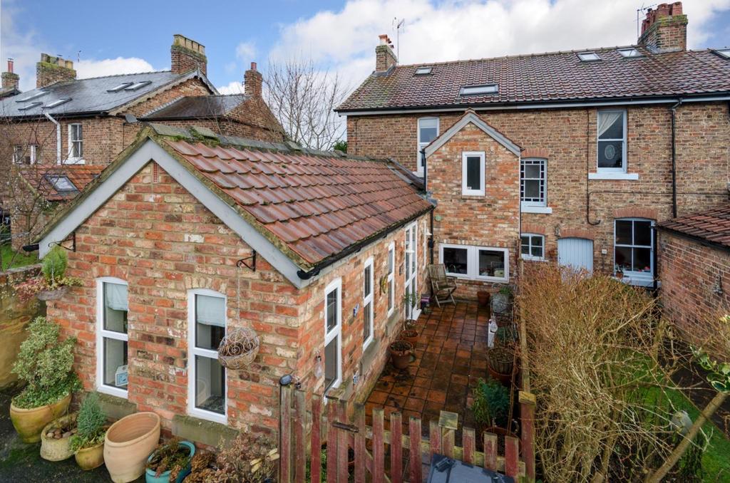 The Terrace, Kirby Hill, Boroughbridge 3 bed character property £359,995