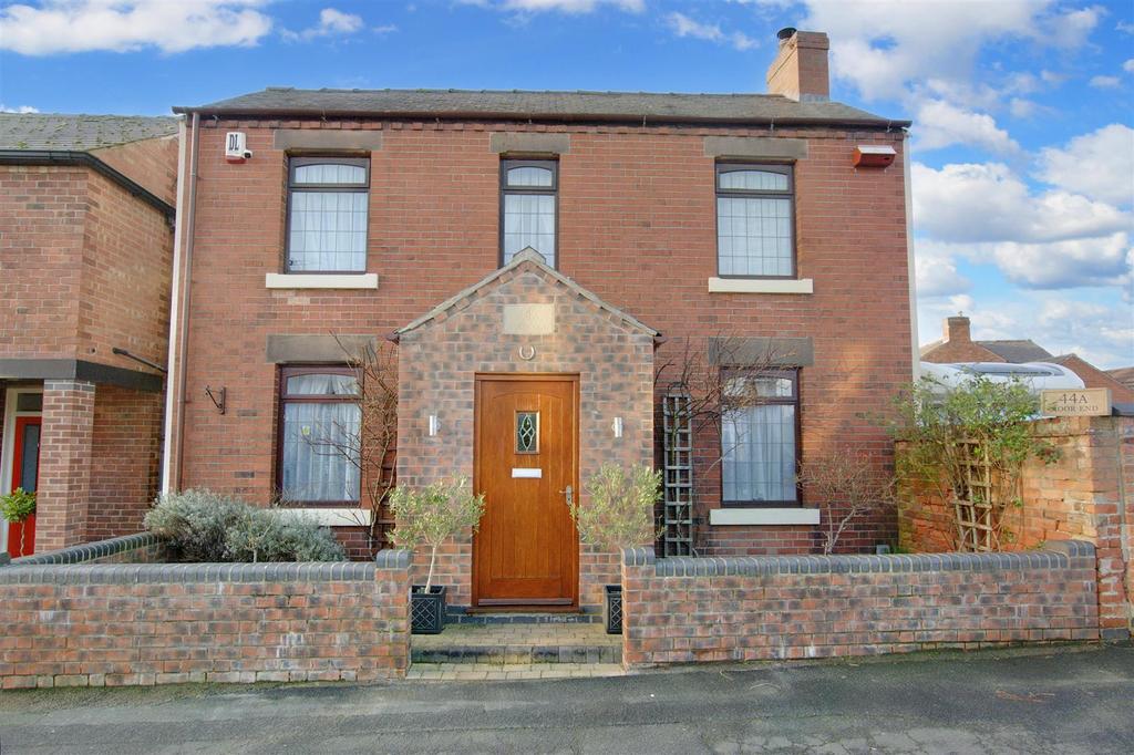 Moor End, Spondon 2 bed detached house £215,000