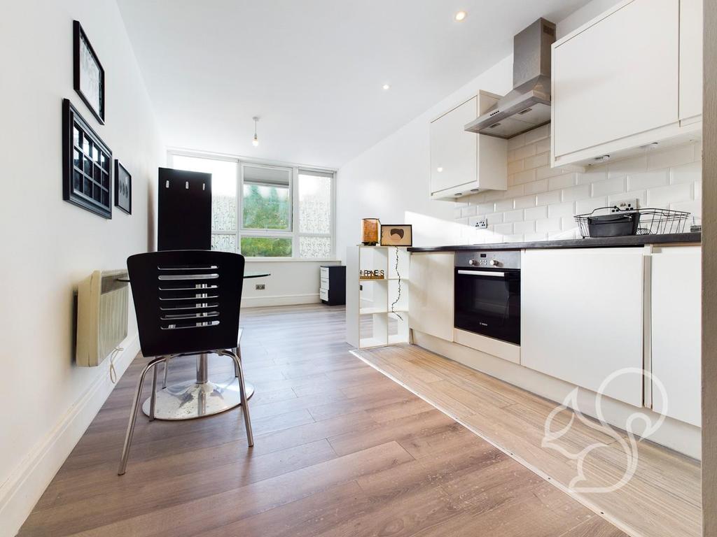 Whitehall Road, Colchester Studio £685 pcm (£158 pw)