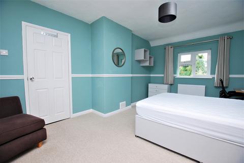 undefined, Southway, Guildford, Surrey, GU2