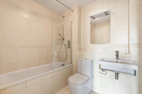 16 Whitehaven Close, Bromley, BR2 0YA