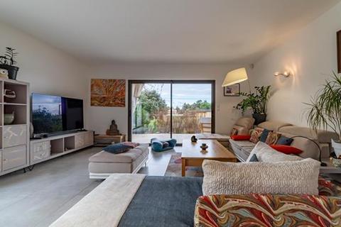 3 bedroom villa - Pouzilhac, Gard, Languedoc-Roussillon