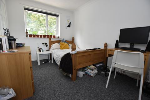 6 bedroom semi-detached house to rent, Cunningham Road, Norwich, NR5