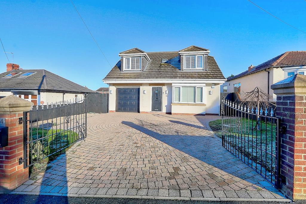 Ormesby Bank. Ormesby, TS7 3 bed detached bungalow £1,000 pcm (£231 pw)