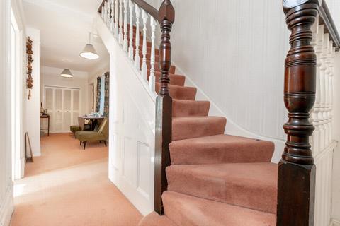 23 Hillcrest Road, Hythe, CT21 5EU