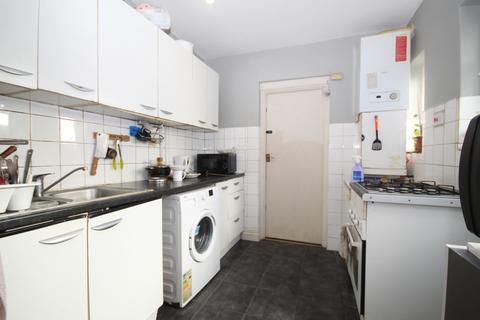 128 Heather Park Drive, Wembley, HA0 1SN