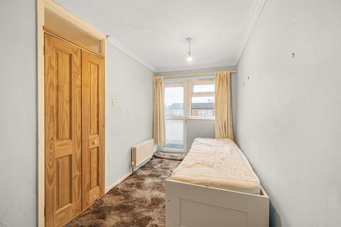 52 Tovil Close, London, SE20 8SY