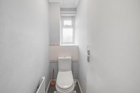 52 Tovil Close, London, SE20 8SY