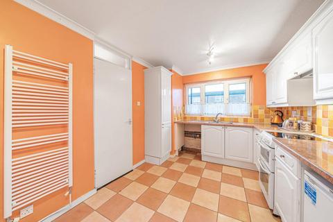52 Tovil Close, London, SE20 8SY