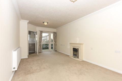 1 bedroom apartment for sale, Canterbury Road, Sittingbourne, Kent, ME10
