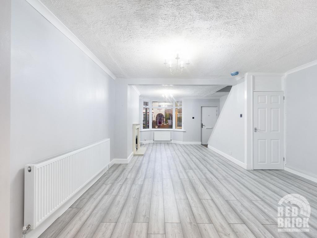 Eastcotes, Coventry, West Midlands, CV4 2 bed terraced house £850 pcm