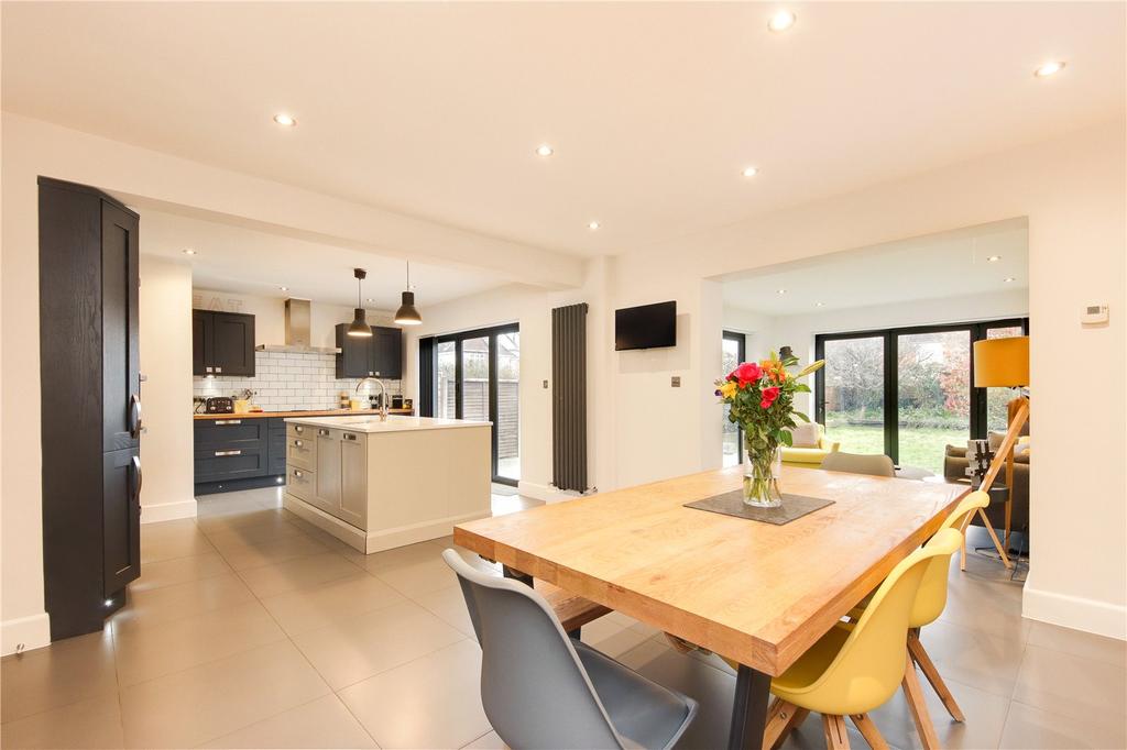 Meadow Way, Littlehampton, West... 3 bed semidetached house £525,000