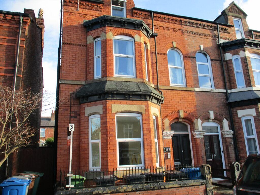 Dicconson Street, Wigan, WN1 2BA 2 bed flat £595 pcm (£137 pw)