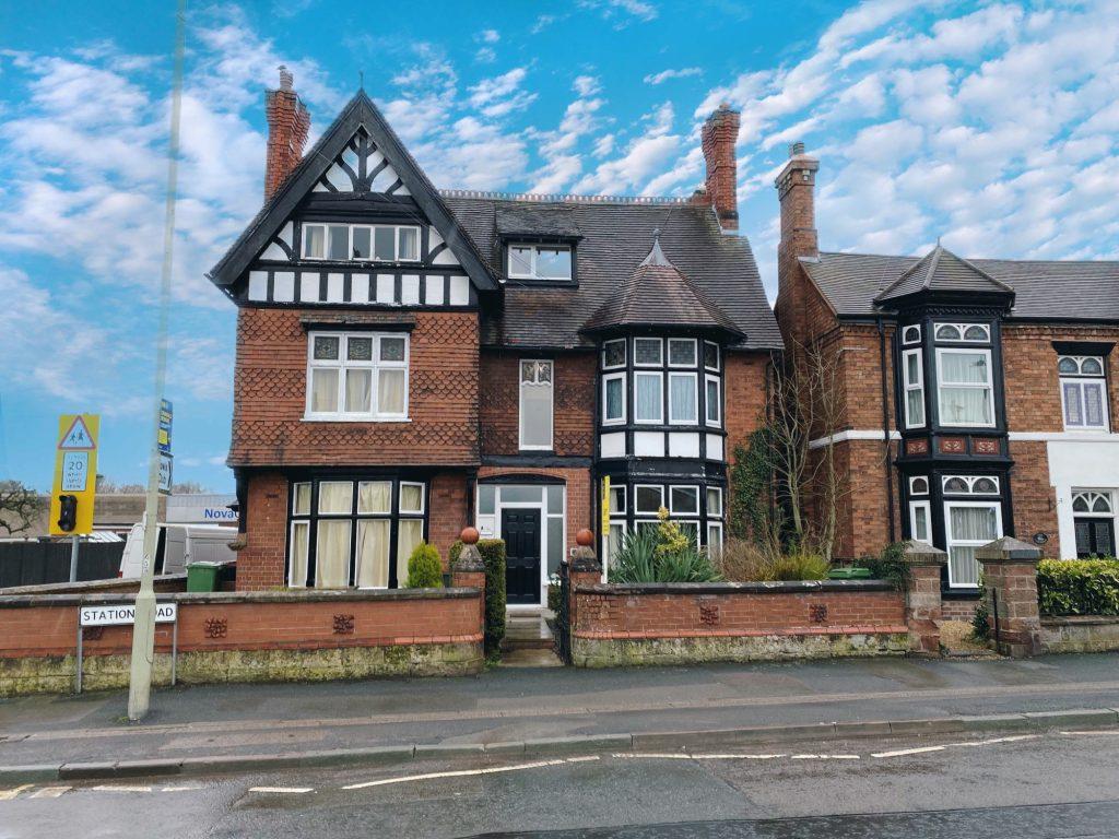 Flat at Westfields, Station Road, Newport 1 bed flat £525 pcm (£121 pw)