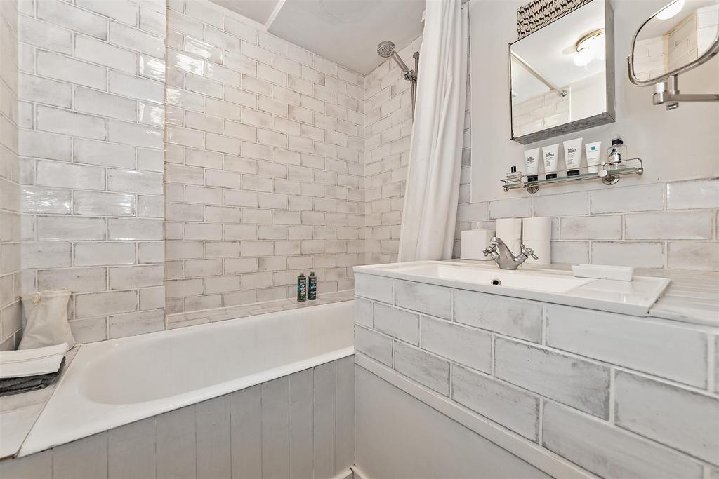 76 Sopwell Lane-24.jpg