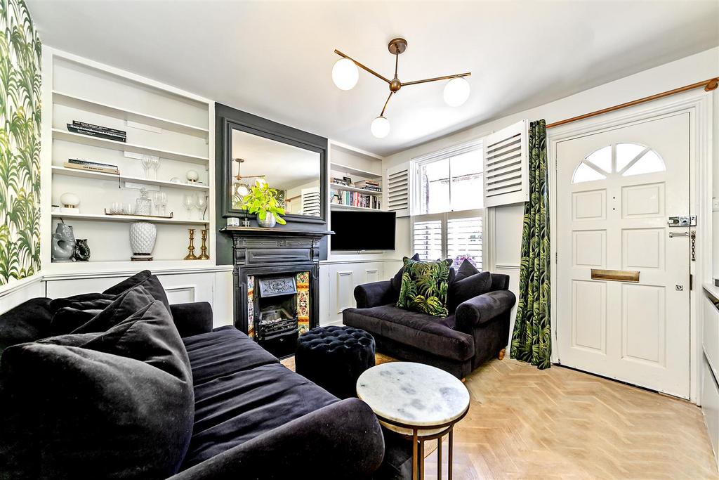 76 Sopwell Lane-9.jpg