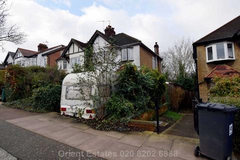 3 bedroom semi-detached house for sale, Sunny Gardens Road, Hendon