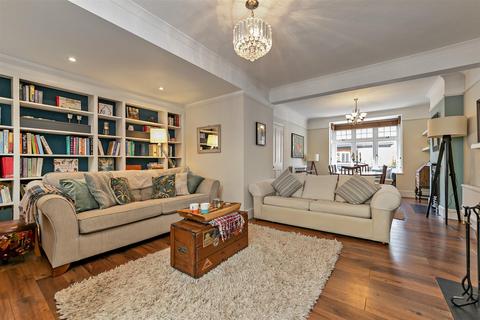 5 Cape Road, St Albans, AL1 5DJ