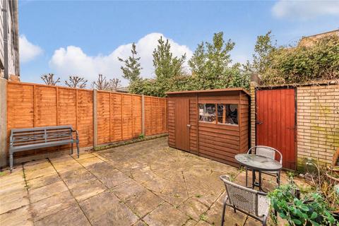 42 Ericcson Close, London, SW18 1SG