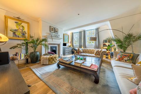 4 bedroom flat for sale, Hanover House, St John's Wood