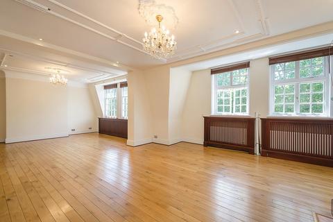 4 bedroom flat for sale, Hanover House, St John's Wood