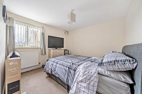 1 bedroom flat for sale, Enstone,  Enstone,  Oxfordshire,  OX7