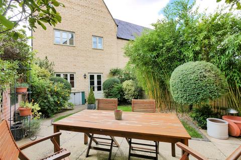 4 bedroom end of terrace house for sale, Matthews Walk, Cirencester, Gloucestershire, GL7