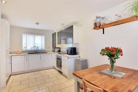 6 Henslow Crescent, Dartford, DA1 5RH
