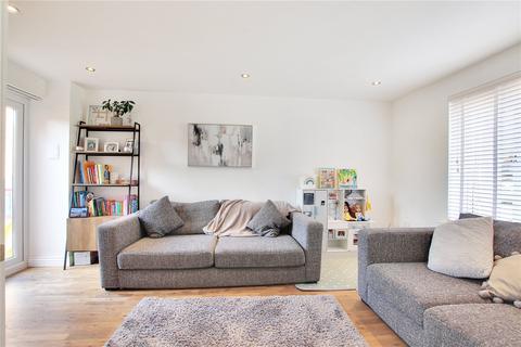 6 Henslow Crescent, Dartford, DA1 5RH