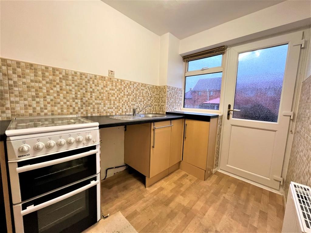 Westfield Drive, Ossett 3 bed townhouse £160,000