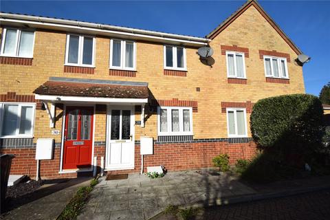 2 bedroom semi-detached house to rent, Epping Way, CM8