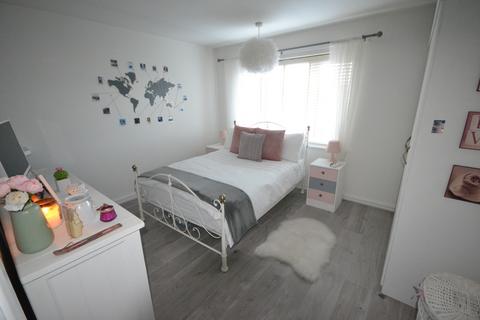 1 bedroom flat to rent - Warwick Road, Huyton, L36