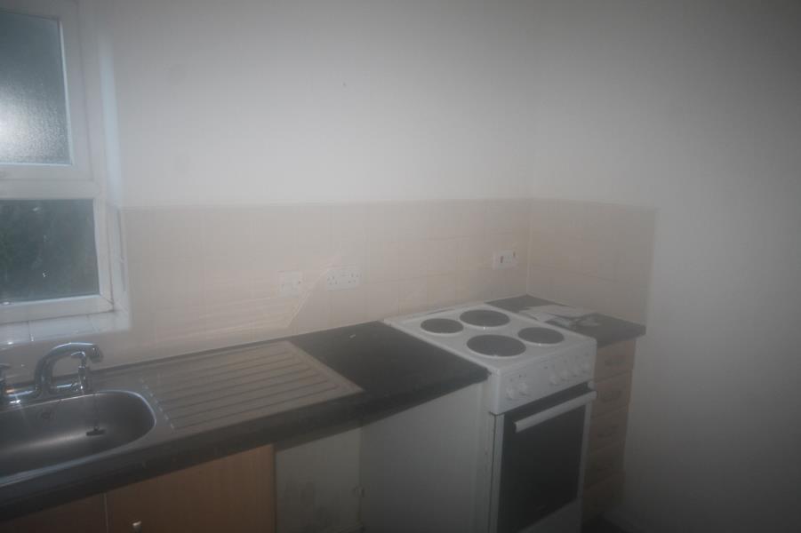 Oakengates, TELFORD 1 bed apartment £550 pcm (£127 pw)