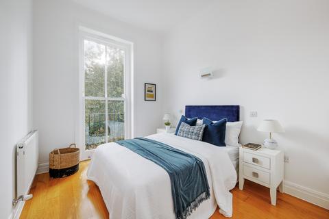 Flat 2, 2 Mattock Lane, London, W5 5BG