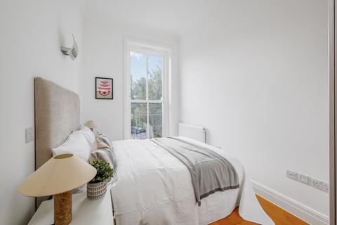 Flat 2, 2 Mattock Lane, London, W5 5BG
