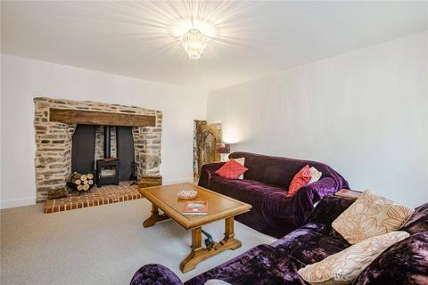3 bedroom terraced house for sale - South Molton Street, Chulmleigh, Devon, EX18