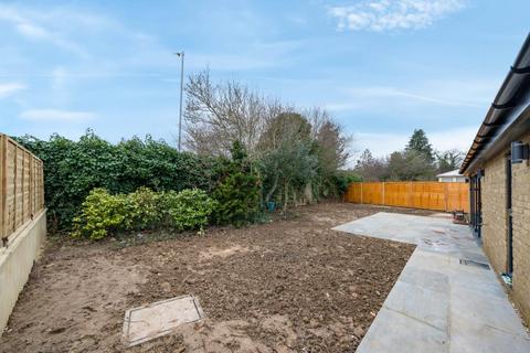 30 Hampden Drive, Kidlington, OX5 2LR